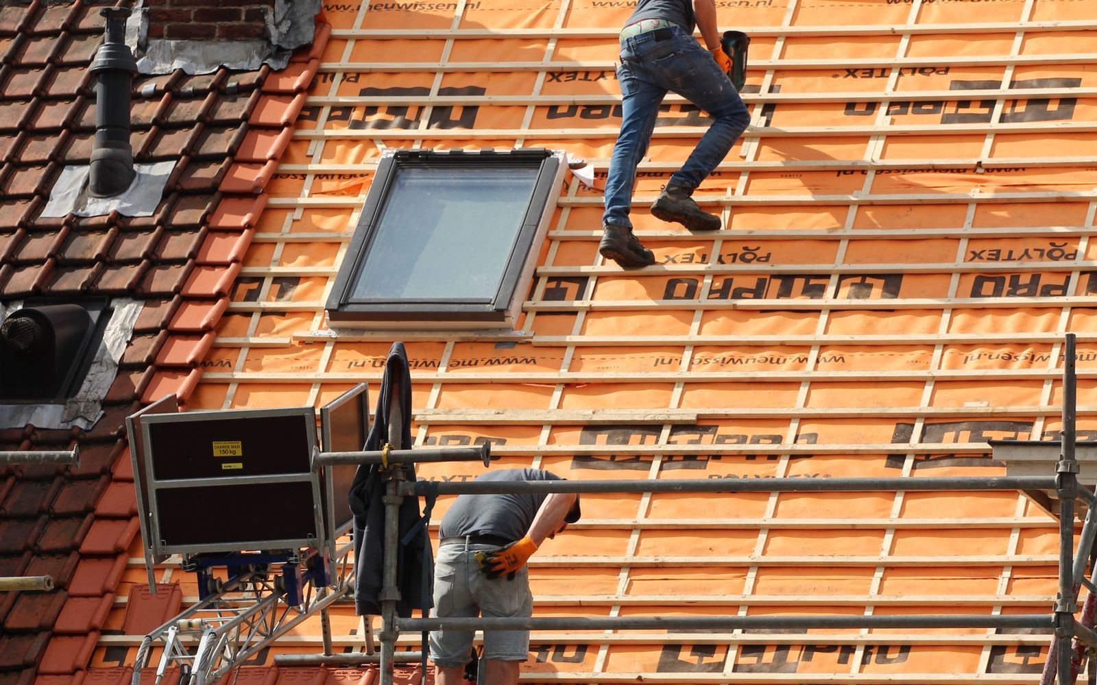 Charles Ortica, chantier de couvreur zingueur à Drancy